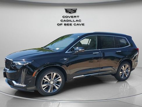New 2025 Cadillac XT6 Premium Luxury w/ LPO, Floor Liner Package image 4