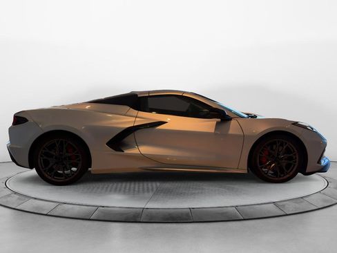 Used 2026 Chevrolet Corvette Stingray Premium Conv w/ Z51 Performance Package RWD image 5