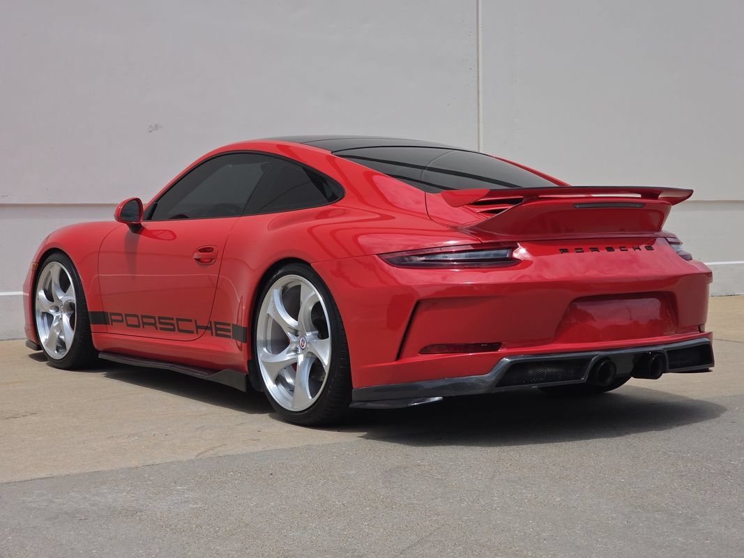 Used 2014 Porsche 911 Carrera S RWD image 3