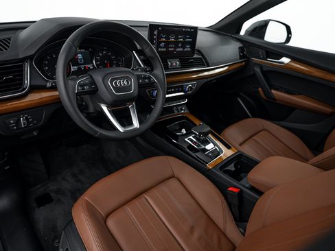 Certified 2023 Audi Q5 2.0T Premium AWD/4WD image 9