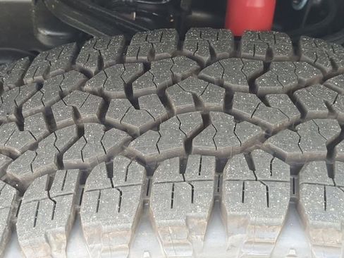 New 2025 Chevrolet Silverado 2500 LT w/ Z71 Chrome Sport Edition image 17