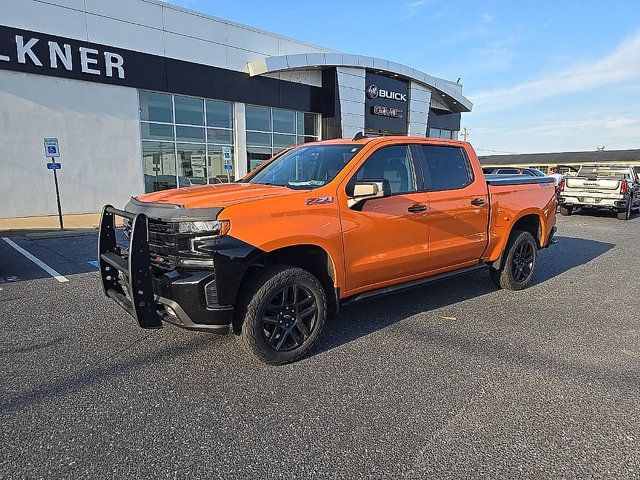 Certified 2021 Chevrolet Silverado 1500 LT Trail Boss w/ Convenience Package II AWD/4WD image 2
