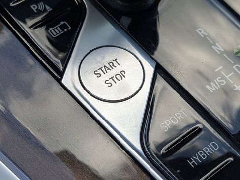 Used 2021 BMW X5 xDrive45e w/ Parking Assistance Package image 34