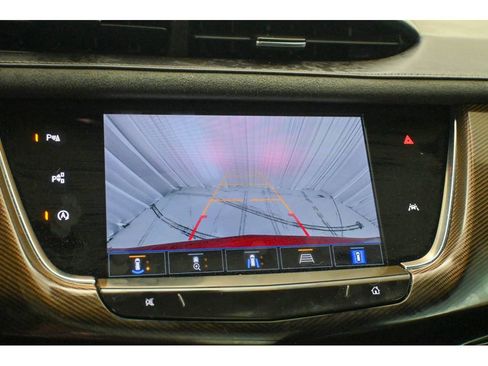 Certified 2023 Cadillac XT6 Sport w/ Platinum Package image 54