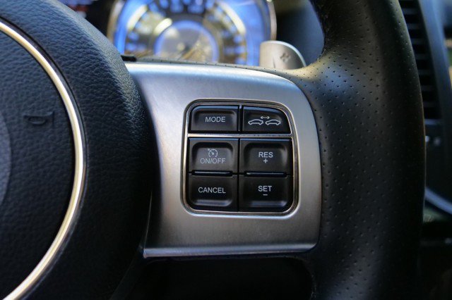 Used 2012 Chrysler 300 SRT8 w/ 19-Premium Speaker Group RWD image 28