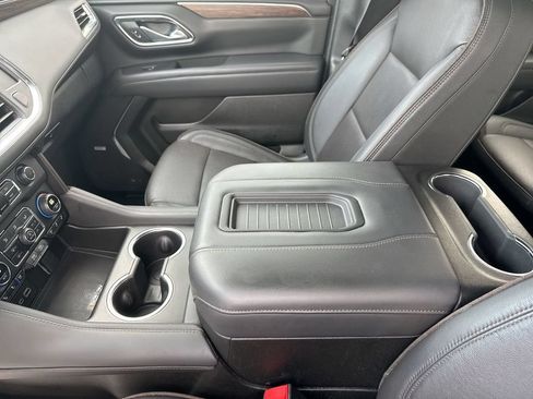 Used 2024 Chevrolet Tahoe High Country AWD/4WD image 28