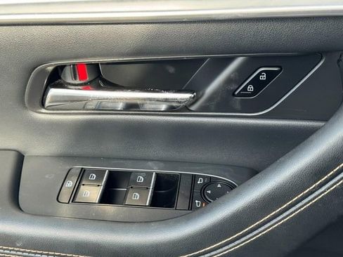 Used 2024 MAZDA CX-90 3.3 Turbo w/ Preferred Plus image 25