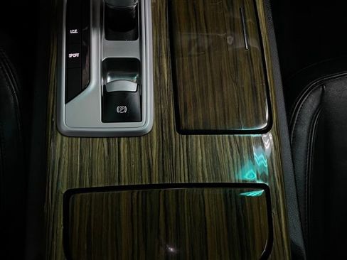 Used 2015 Maserati Ghibli image 42