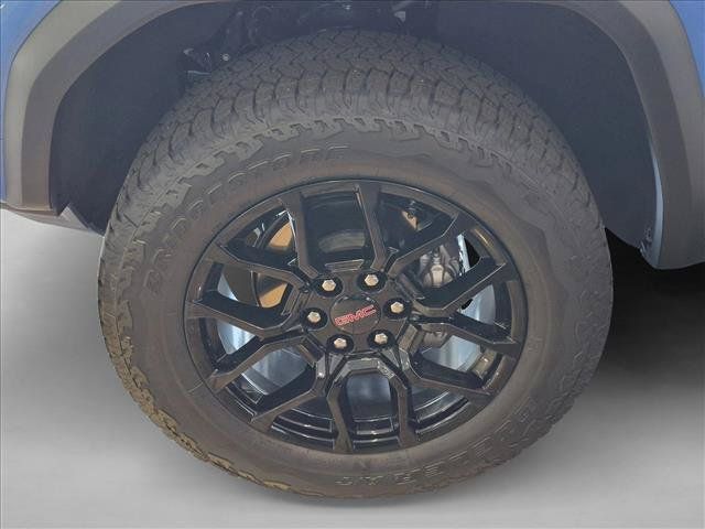 New 2025 GMC Canyon Elevation w/ Convenience Package AWD/4WD image 8