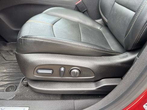 Certified 2023 Chevrolet Equinox Premier AWD/4WD image 18