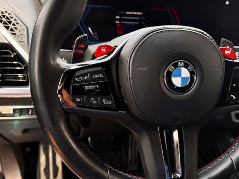 Used 2023 BMW XM AWD/4WD image 14