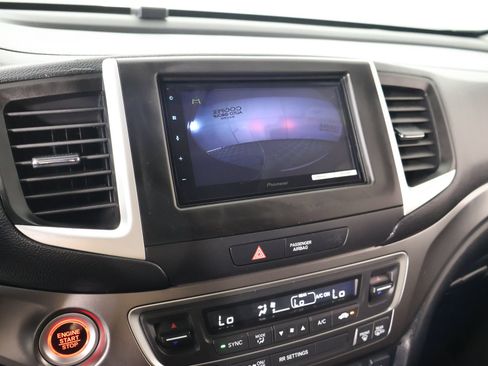 Used 2019 Honda Ridgeline RTL image 6