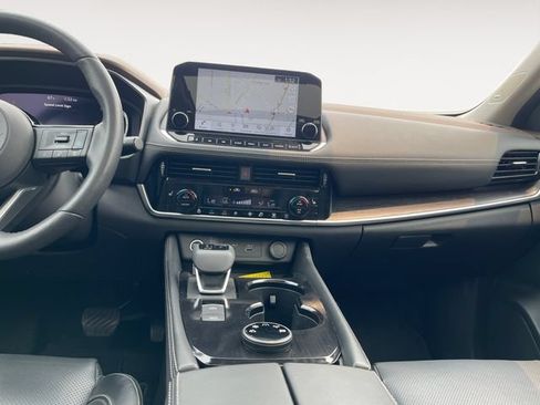 Used 2021 Nissan Rogue Platinum AWD/4WD image 11