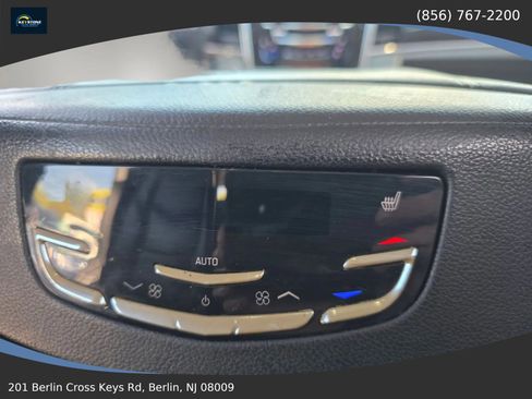 Used 2019 Cadillac Escalade Luxury AWD/4WD image 31