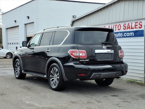 Used 2020 Nissan Armada SL w/ Premium Package image 3