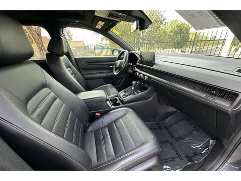 Used 2025 Honda CR-V Sport-L image 19