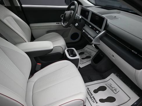 Used 2023 Hyundai Ioniq 5 Limited RWD image 35