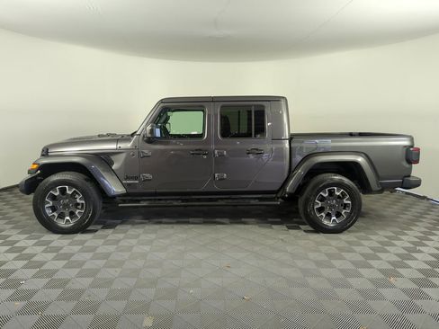 Used 2021 Jeep Gladiator Overland AWD/4WD image 4