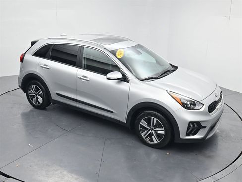 Used 2020 Kia Niro EX Premium image 42