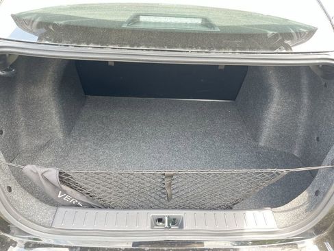 New 2025 Nissan Versa S w/ Trunk Package FWD image 31