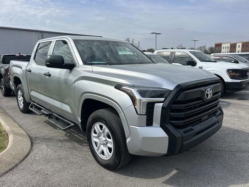 Used 2025 Toyota Tundra SR w/ SR Tow Package image 3