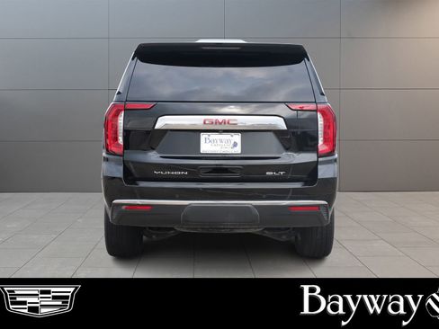 Used 2023 GMC Yukon SLT RWD image 7
