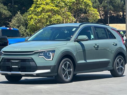 New 2026 Kia Niro EX w/ EX Premium Package FWD image 9
