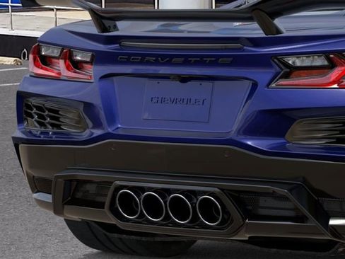 New 2026 Chevrolet Corvette Z06 w/ Z07 Performance Package RWD image 14