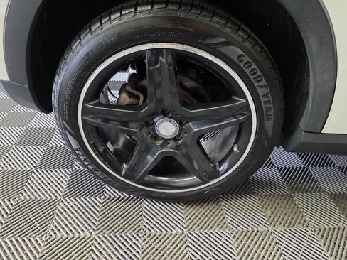 Used 2015 Mercedes-Benz GLA 250 4MATIC image 35