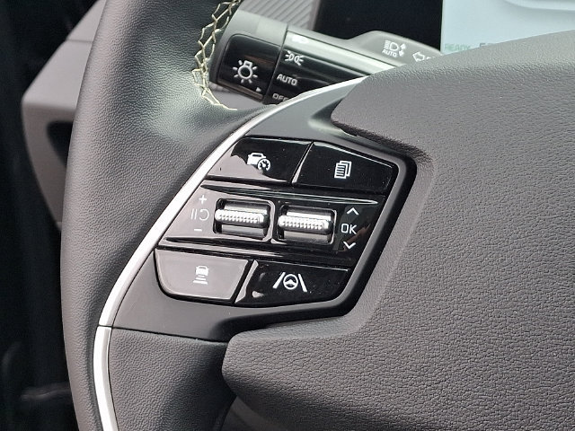 Used 2023 Kia EV6 GT-Line AWD/4WD image 7