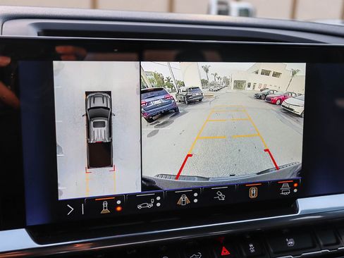 Used 2024 Chevrolet Silverado 1500 RST w/ Convenience Package II image 27