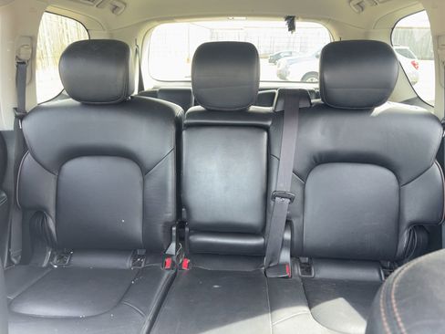 Used 2020 Nissan Armada SL w/ Premium Package AWD/4WD image 12