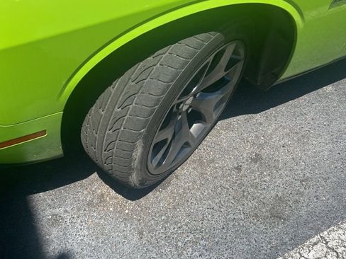 Used 2015 Dodge Challenger R/T Plus RWD image 2
