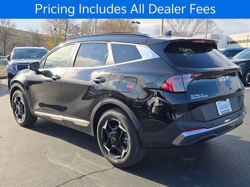 New 2026 Kia Sportage EX w/ EX Panorama Roof Package FWD image 5