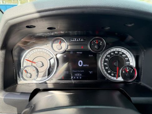 Used 2017 RAM 1500 Classic SLT w/ SLT Plus D￩cor Group image 16