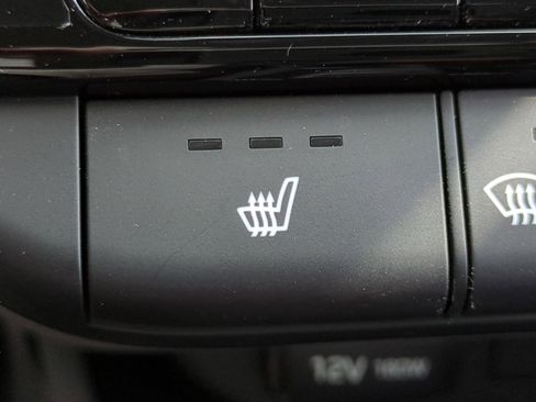 Used 2023 Hyundai Elantra SEL w/ Convenience Package image 18