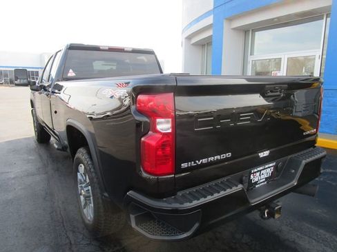 Certified 2024 Chevrolet Silverado 2500 Custom w/ Custom Convenience Package image 3