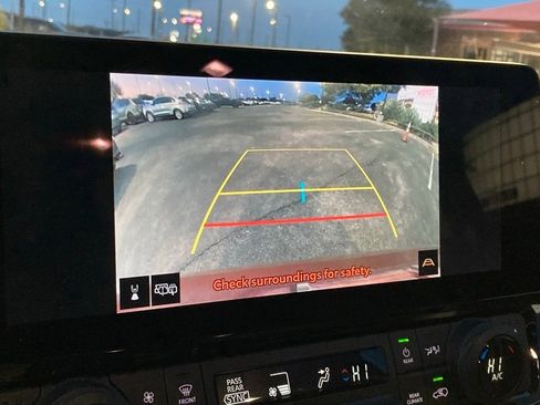 Certified 2024 Toyota Grand Highlander XLE image 21