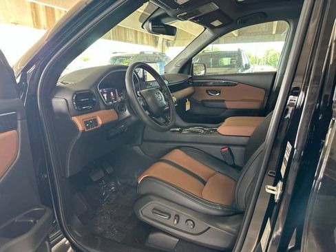 Used 2026 Honda Passport TrailSport Elite image 8