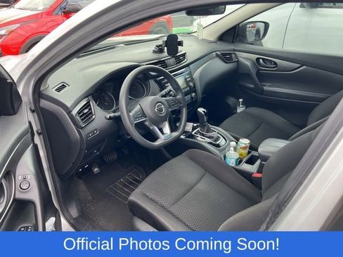 Used 2017 Nissan Rogue Sport S w/ S Appearance Package image 3