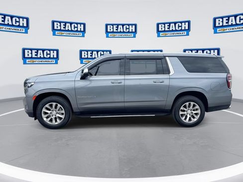 Used 2021 Chevrolet Suburban Premier AWD/4WD image 5