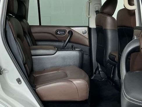 Certified 2023 INFINITI QX80 Premium Select w/ Cargo Package RWD image 29
