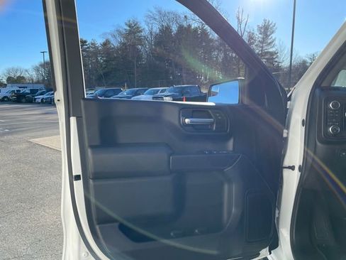 Used 2023 GMC Sierra 1500 Pro w/ Pro Value Package AWD/4WD image 20