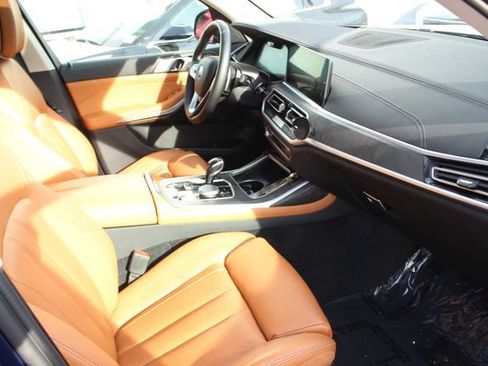 Used 2022 BMW X7 xDrive40i w/ Premium Package AWD/4WD image 40