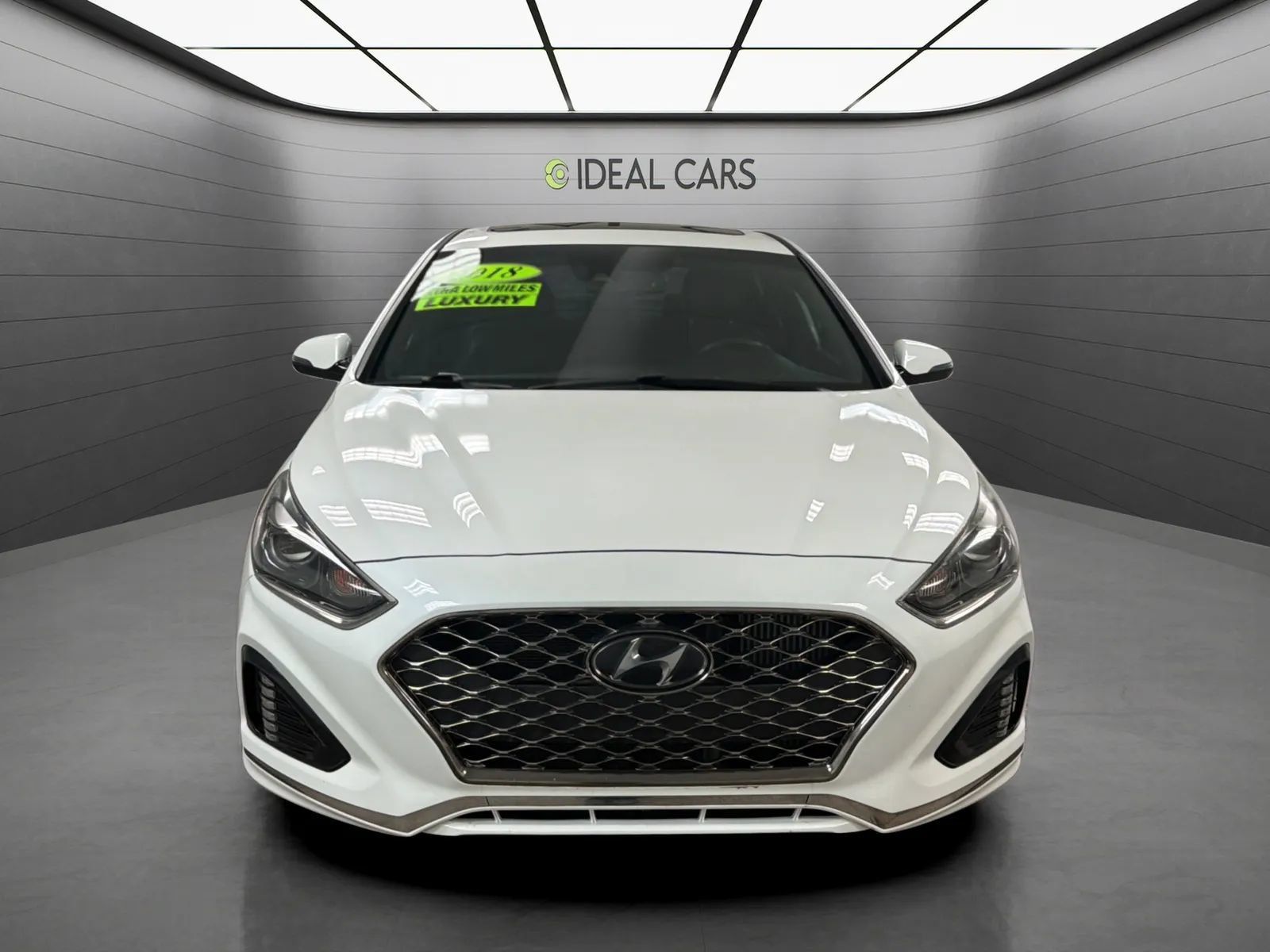 Used 2018 Hyundai Sonata Limited FWD image 2