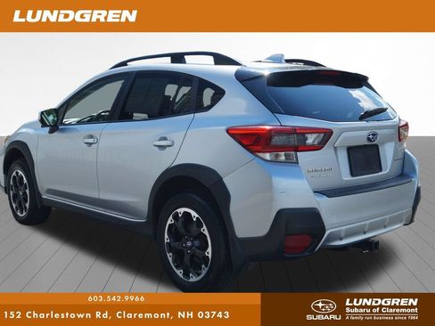 Used 2021 Subaru Crosstrek 2.0i Premium AWD/4WD image 32