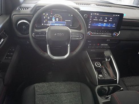 New 2025 Chevrolet Colorado Z71 image 15