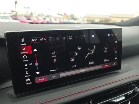 Used 2024 Dodge Hornet GT AWD/4WD image 27