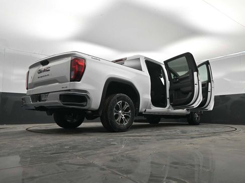 New 2026 GMC Sierra 1500 SLE w/ Preferred Package image 43