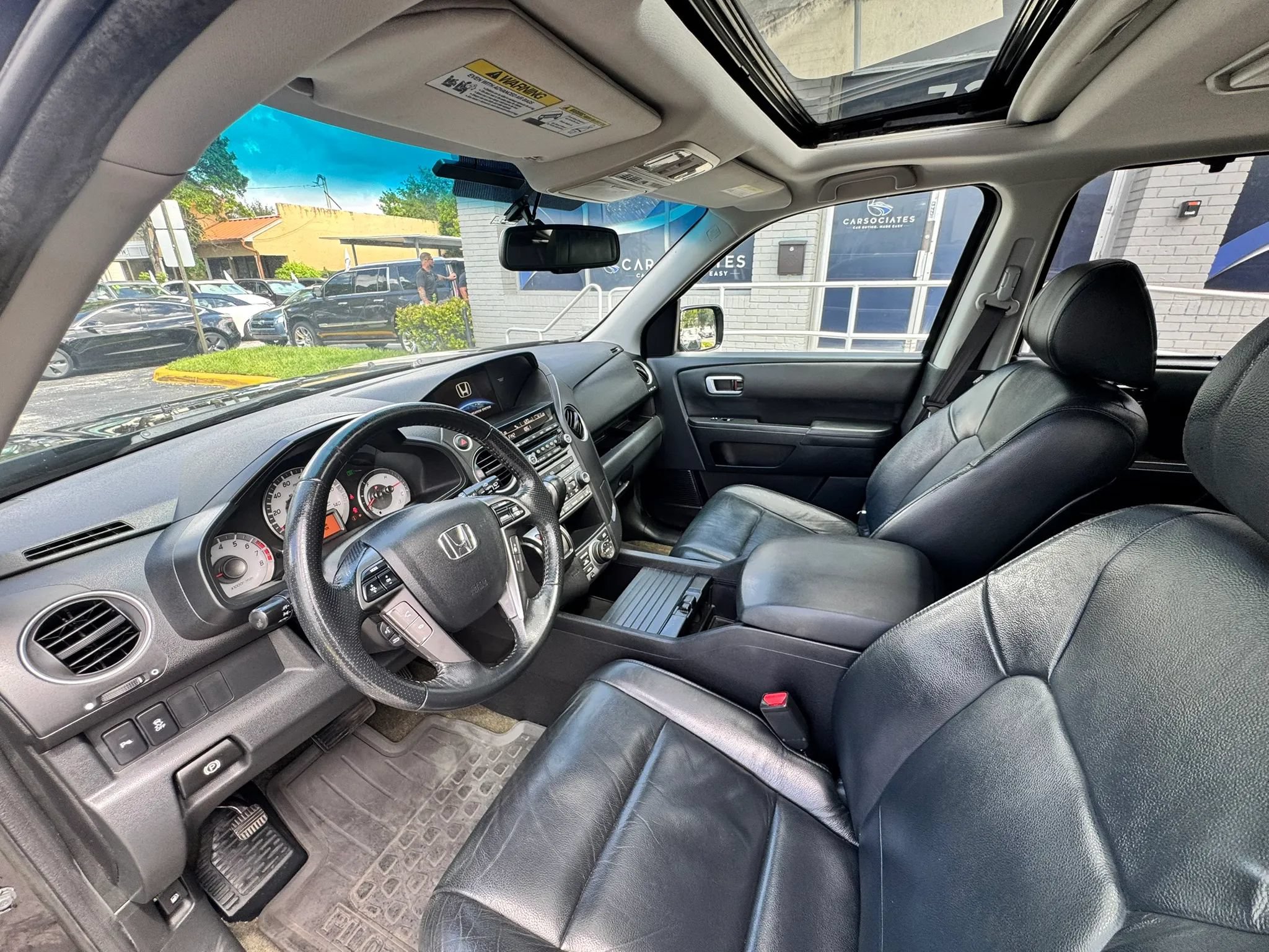 Used 2015 Honda Pilot Touring image 16